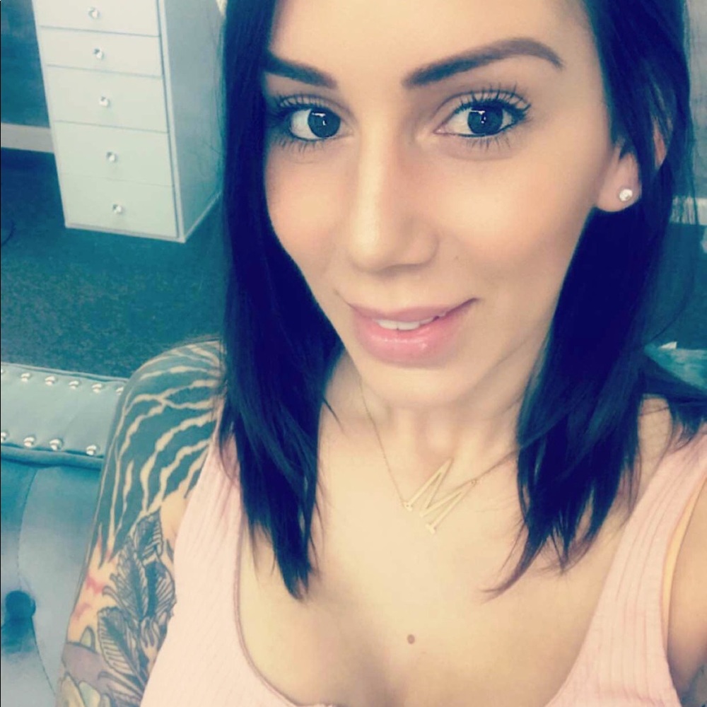 Meet your Posher, Megan